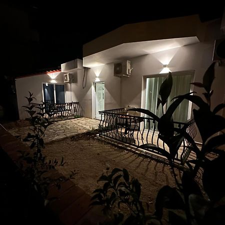 Fiore Rooms 2 사밀 외부 사진